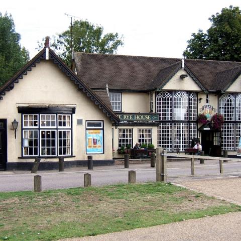 Once known as the Kings Arms.Later renamed The Rye House. Photo 2007