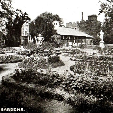The gardens at Rye House. Postcard but there are no publisher marks. According to research these pictures date to around 1904.