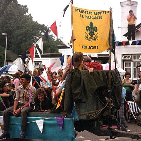 Scout float outside Queens Head. Photo 1970 something. (Well I can't remember everything).