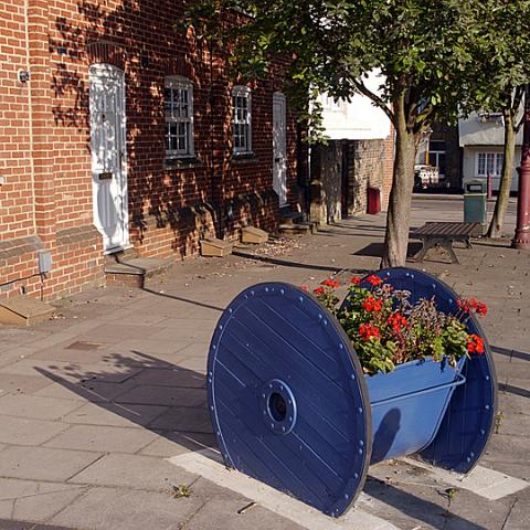 Not a rubbish bin at all and in fact it looks rather smart in the early morning sunshine. Photo Aug 4th 2014.